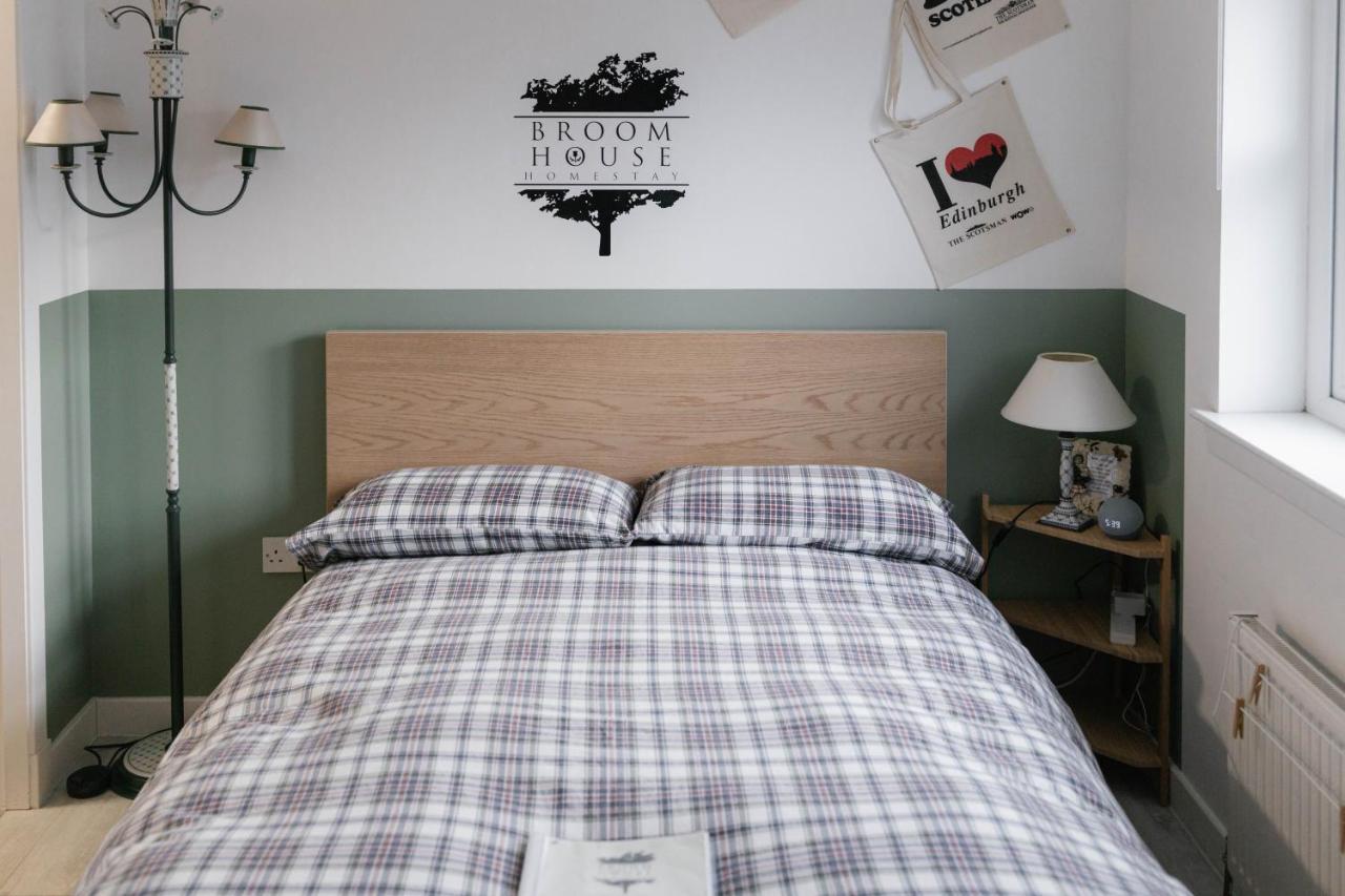 Broomhouse Homestay Edinburg Exteriör bild