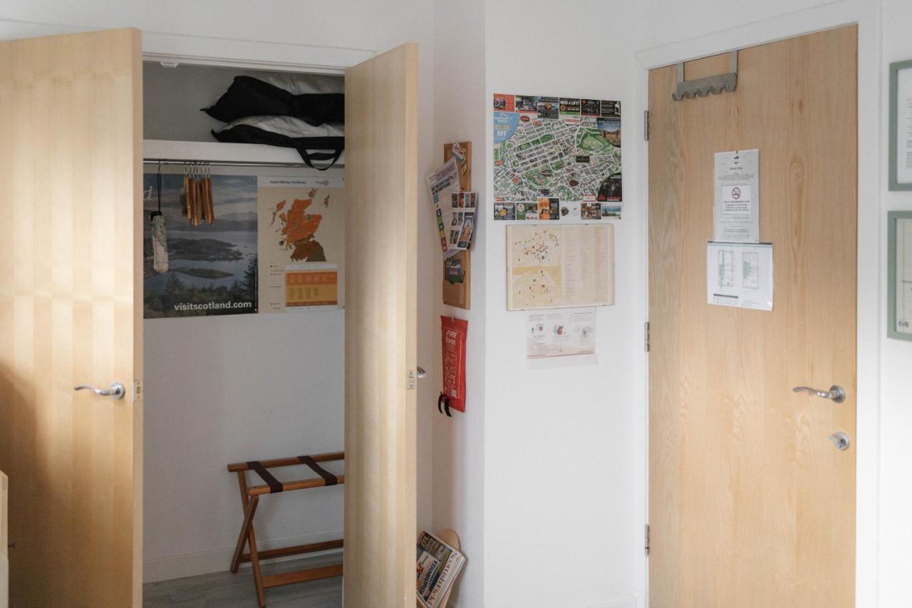 Broomhouse Homestay Edinburg Exteriör bild