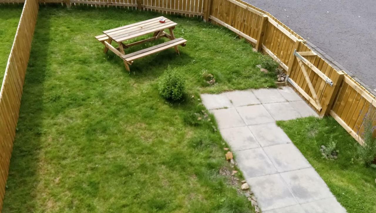 Broomhouse Homestay Edinburg Exteriör bild